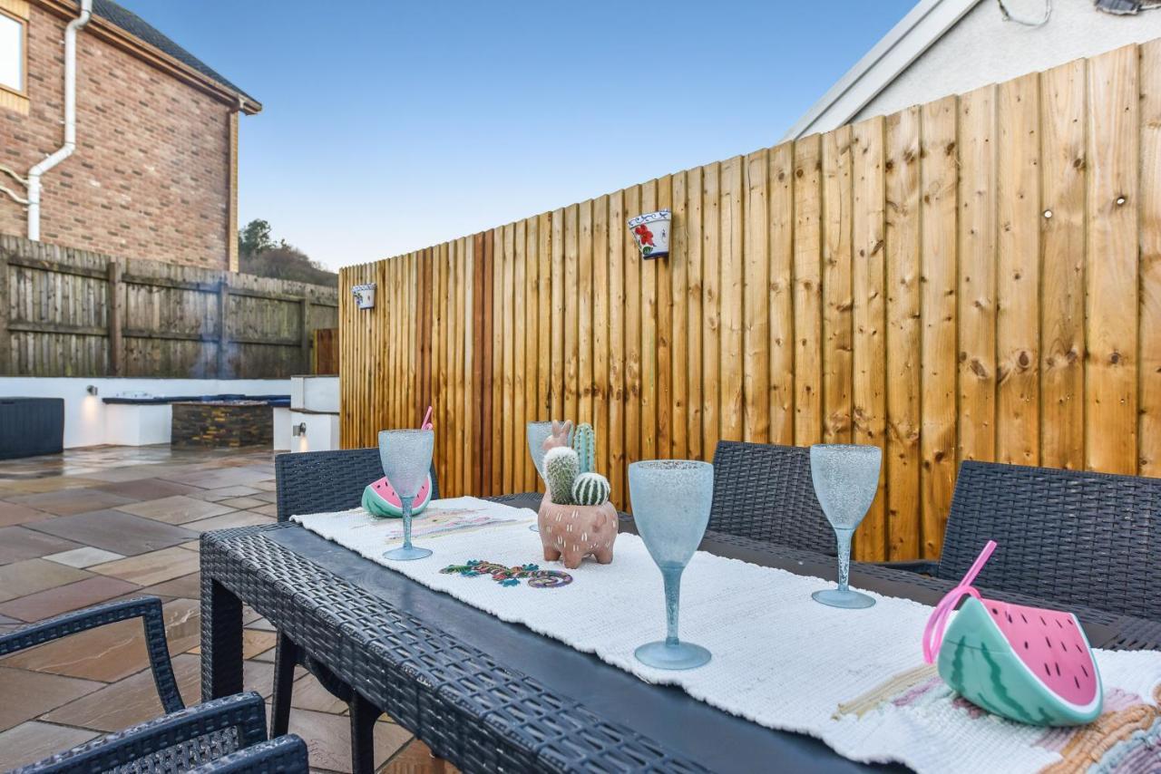 La Cantera Merthyr Tydfil Exterior photo