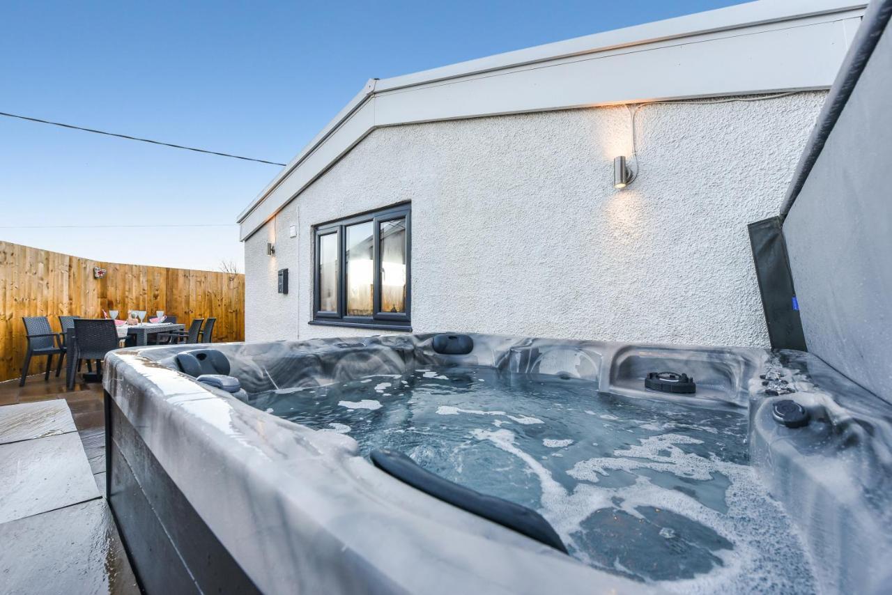 La Cantera Merthyr Tydfil Exterior photo