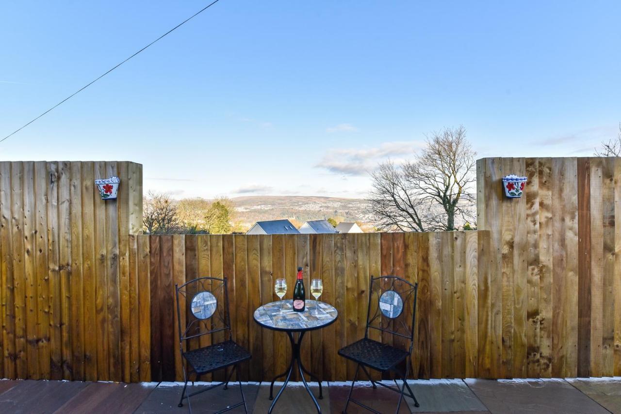La Cantera Merthyr Tydfil Exterior photo
